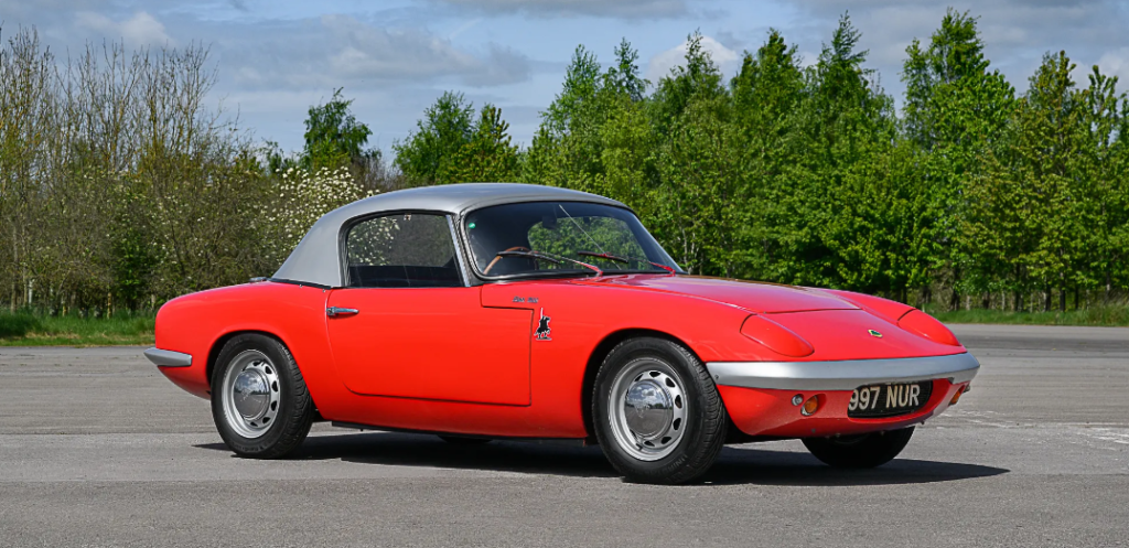 Mobil Lotus Elan